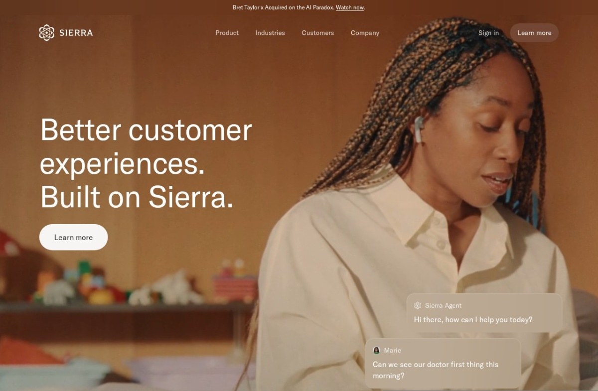 Sierra homepage showing a customer service agent conversation